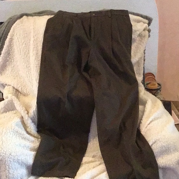 Claiborne Other - Beautiful pair of Claiborne cuffed pants